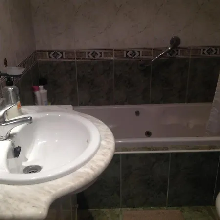 Apartamento Pueblo Evita. Stunning Sea And Mountain Views, Close To Amneties.