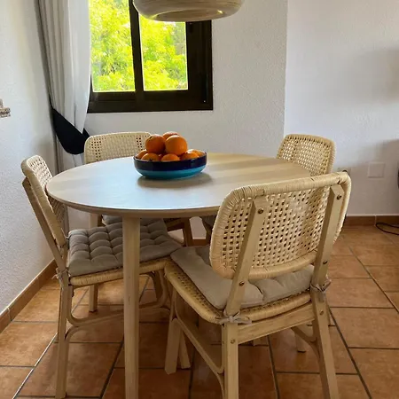 Pueblo Evita. Stunning Sea And Mountain Views, Close To Amneties. Apartamento