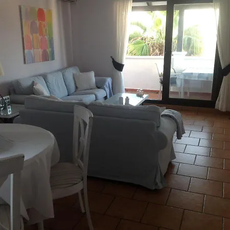 Pueblo Evita. Stunning Sea And Mountain Views, Close To Amneties. *