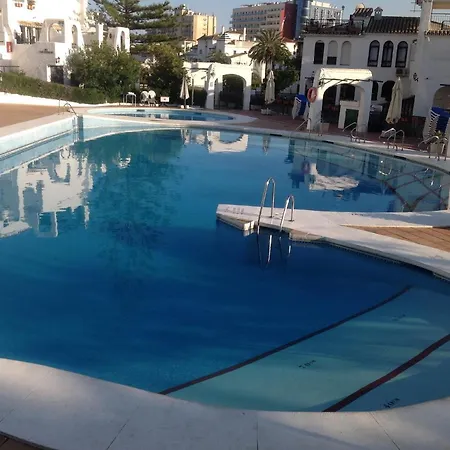 Pueblo Evita. Stunning Sea And Mountain Views, Close To Amneties. Benalmádena